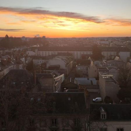 Superbe Appartement Lumineux Avec Vue Imprenable Tours Exterior photo