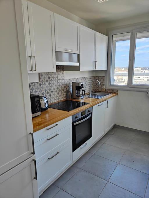Superbe Appartement Lumineux Avec Vue Imprenable Tours Exterior photo